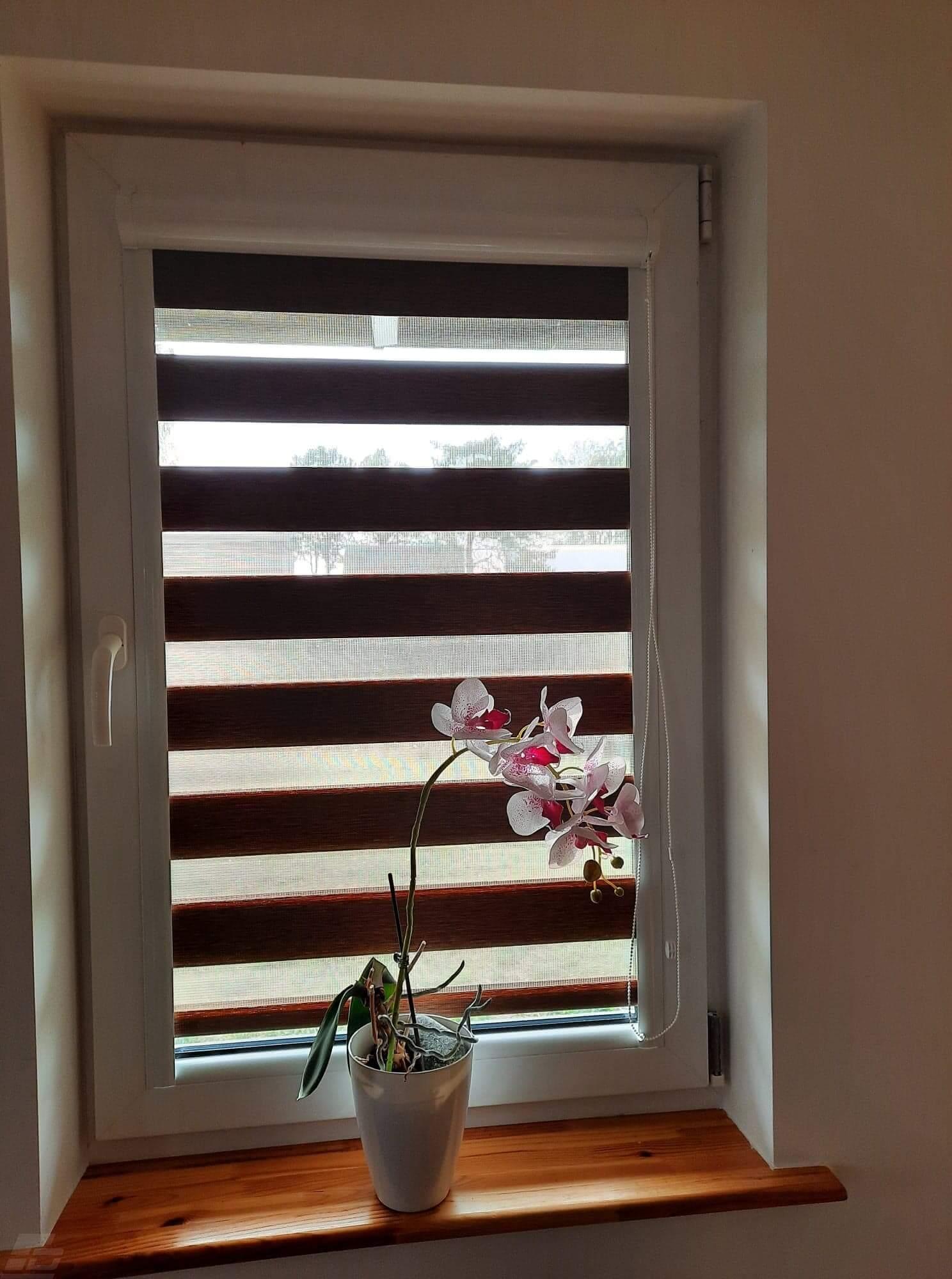 Roller Day & Night (Zebra) example 2